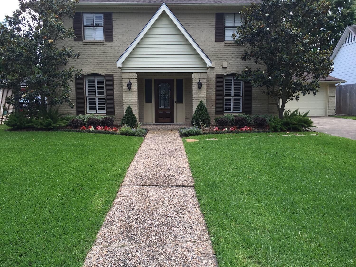 Houston Landscape Pros Installation of Lawn Sprinkler System- Katy, TX