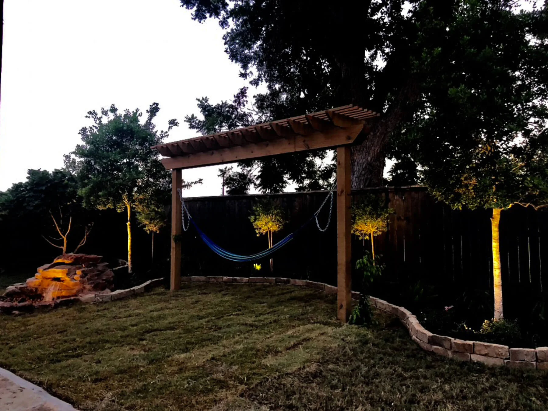 Outdoor-landscape-lighting-houston-77063 Landscape lighting Houston